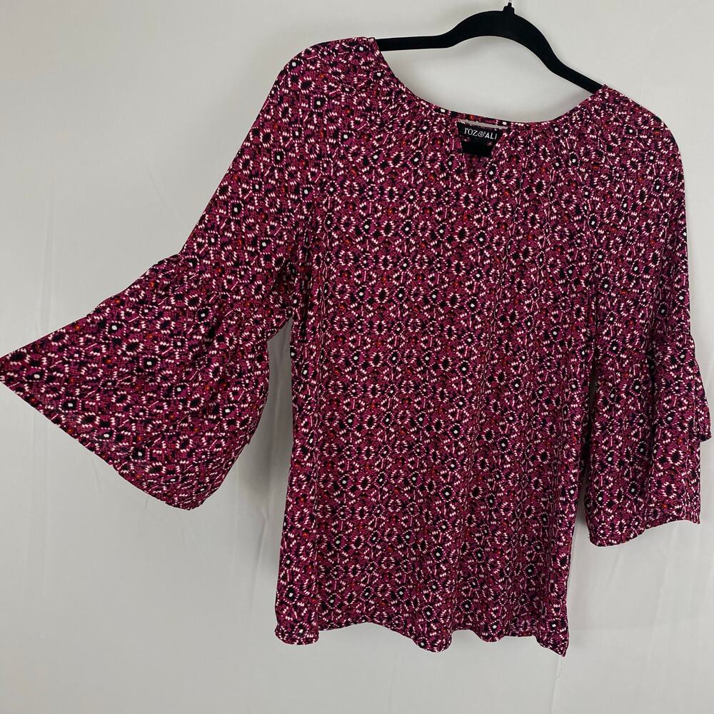 Roz & Ali XS Pink Abstract Print Bell Sleeve Blouse Lightweight Pullover Top